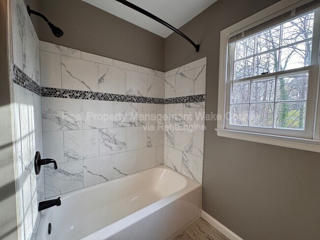 Building Photo - 7001 Norton Ln