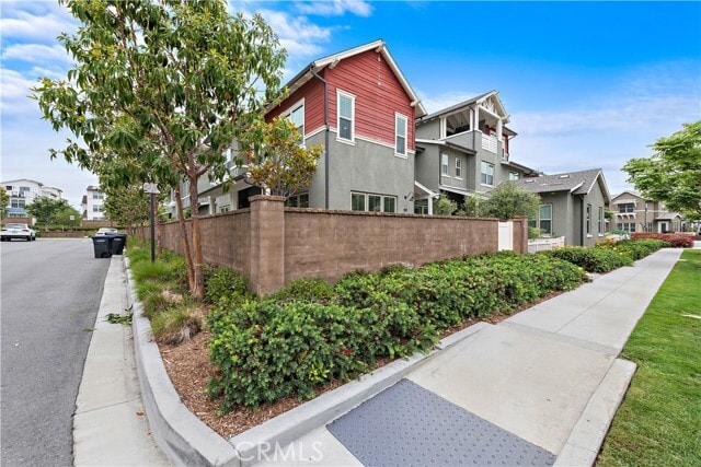 Building Photo - 107 Sencillo Pl