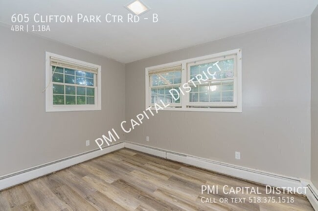Building Photo - 605 Clifton Park Center Rd
