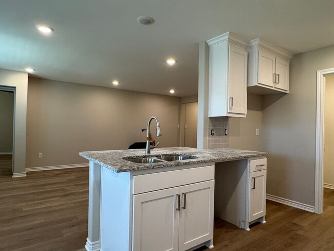 Building Photo - 14574 CR 2191