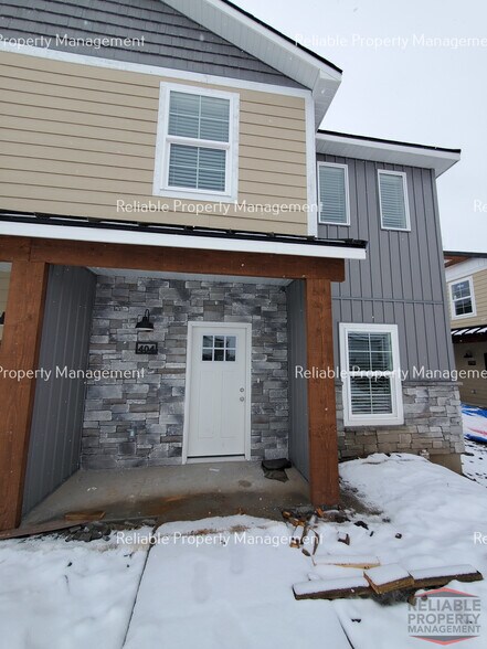 Building Photo - 359 N 3rd W