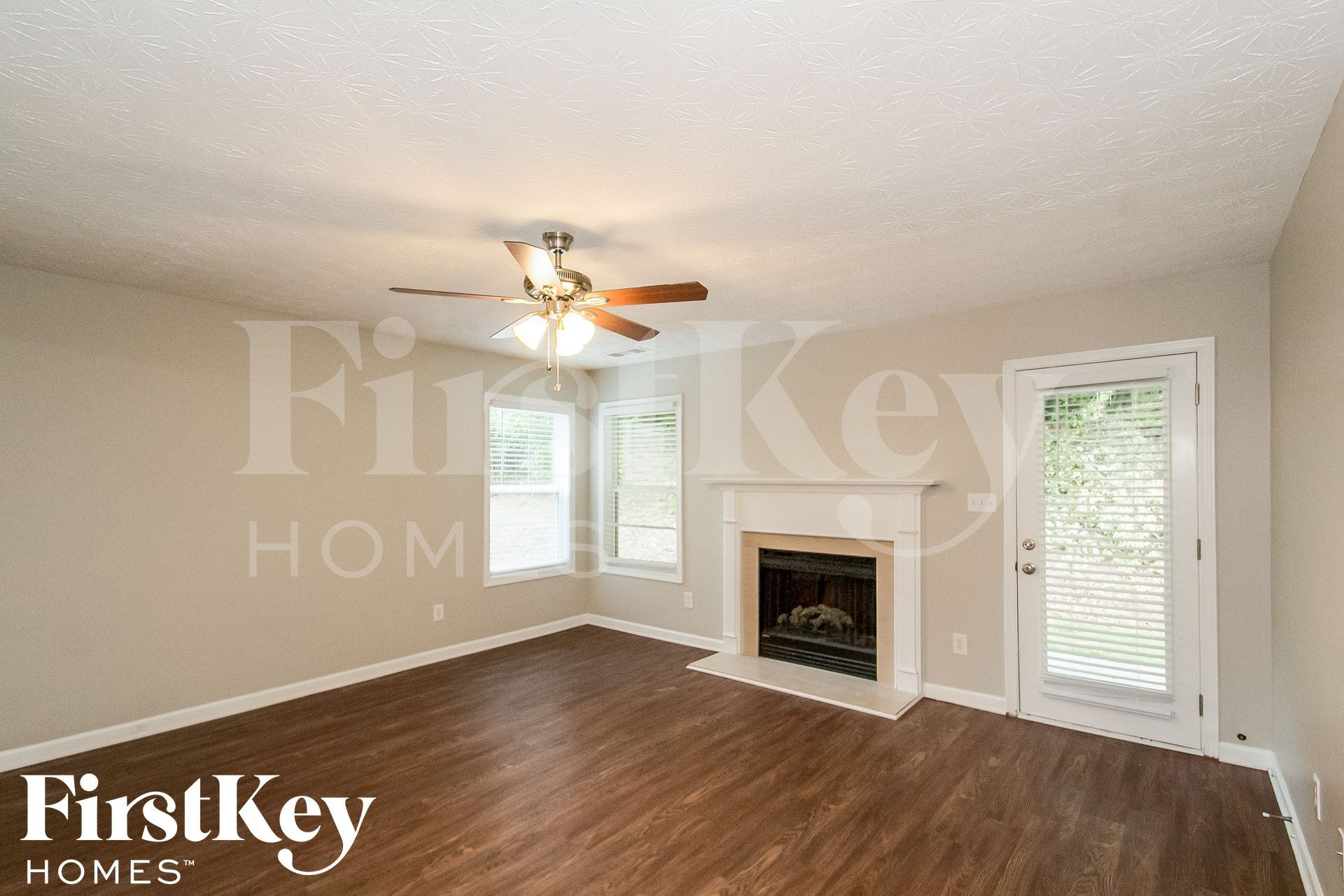 Building Photo - 1392 Alcovy Falls Dr SE
