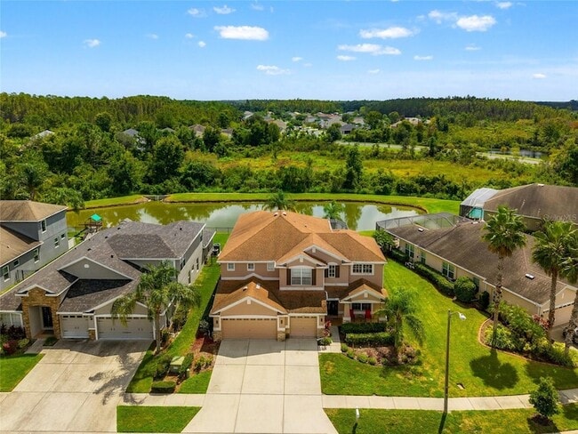 Building Photo - 2330 Nesslewood Dr