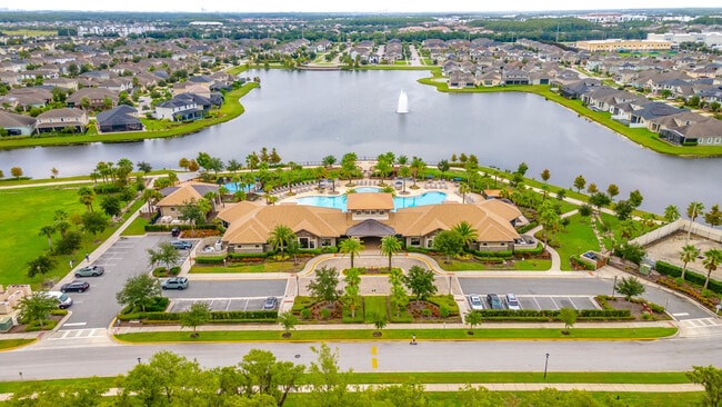 Building Photo - 2721 Chantilly Ave