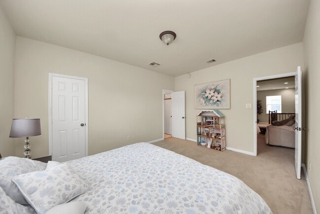 Building Photo - 12912 Southern Manor Dr