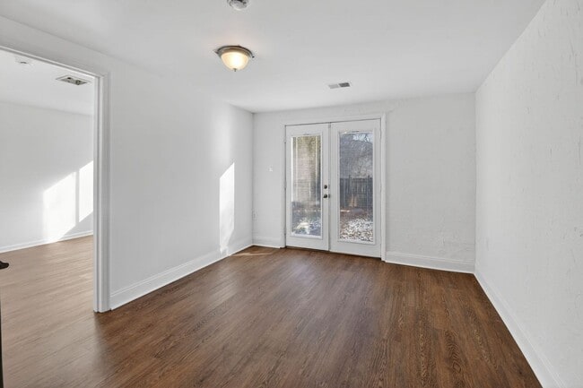 Building Photo - 4 Bed 3.5 Bath in Gaithersburg