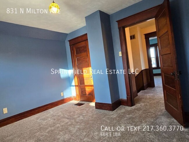 Building Photo - Take Me Home, Country Roads: Spacious 4 Be...