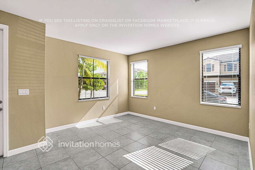 Building Photo - 10466 W 33rd Way