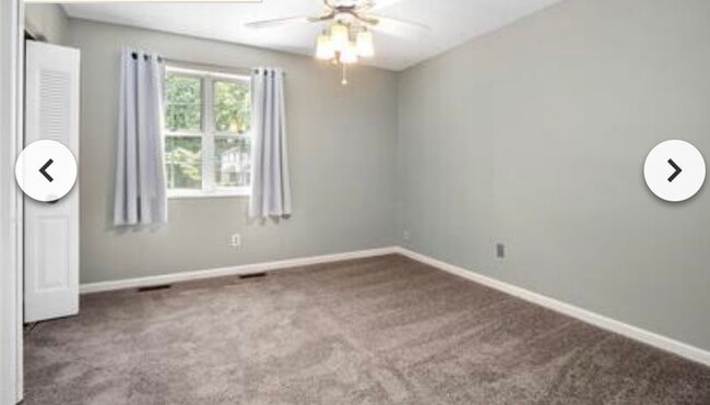 Building Photo - 1558 Swallow Dr