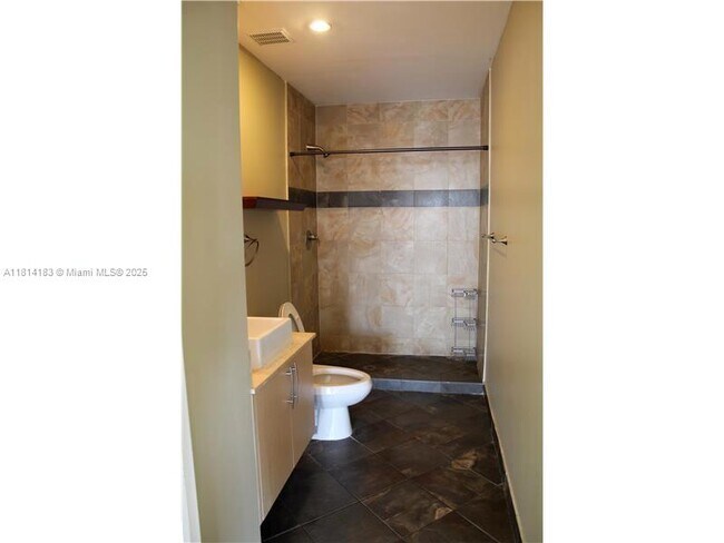 Building Photo - 2694 Inagua Ave