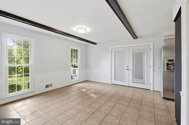Building Photo - 39088 Bolington Rd