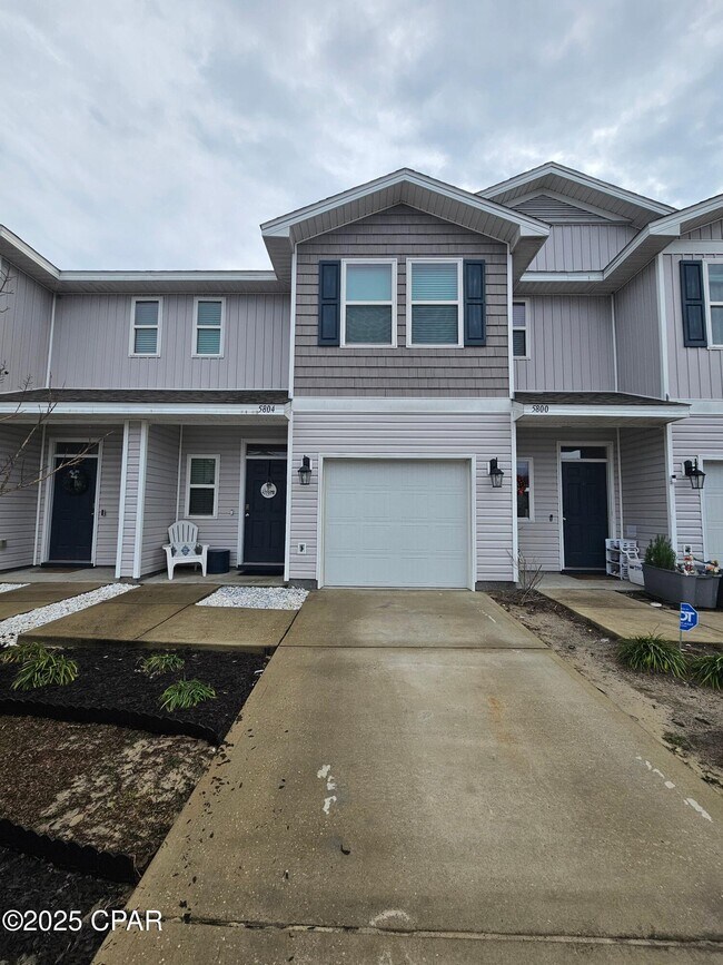 Primary Photo - 5804 Callaway Cir