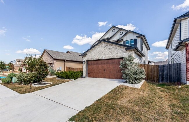 Building Photo - 14217 Silver Lace Ln