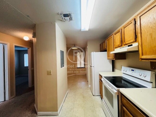 Building Photo - Fantastic 2/2 Condo in Orlando ****Availab...