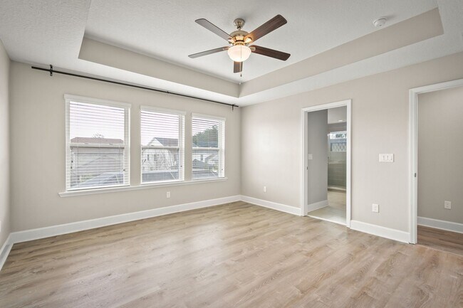 Building Photo - Trailmark Amazing Amenities Included