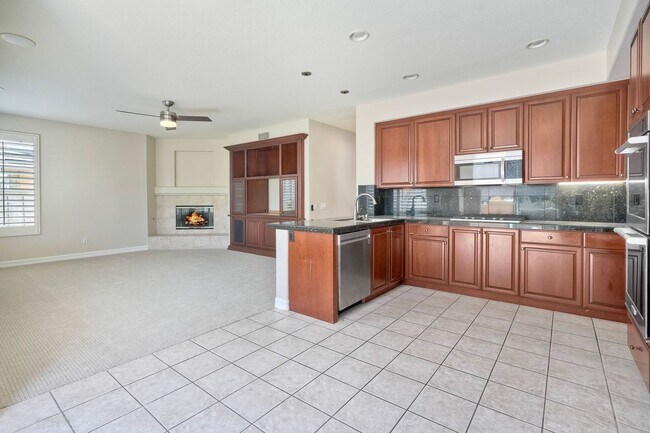 Building Photo - 4Bed/3Bath Carlsbad Home with Office  & Lo...