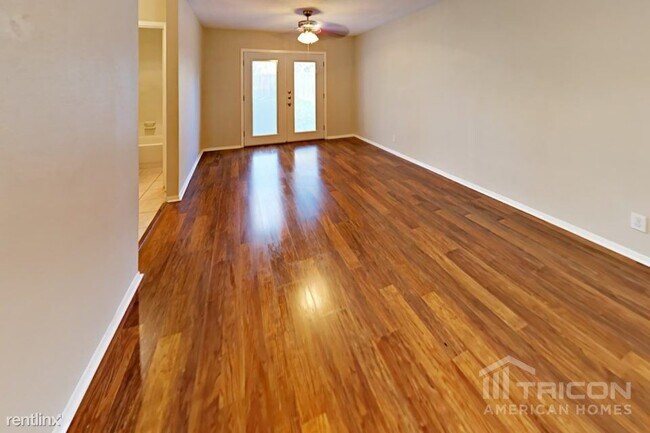 Building Photo - 6801 Castile De Oro