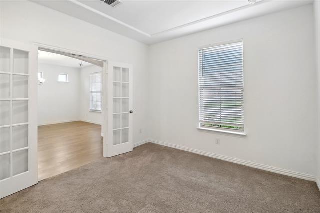 Building Photo - 1200 Milfoil Dr