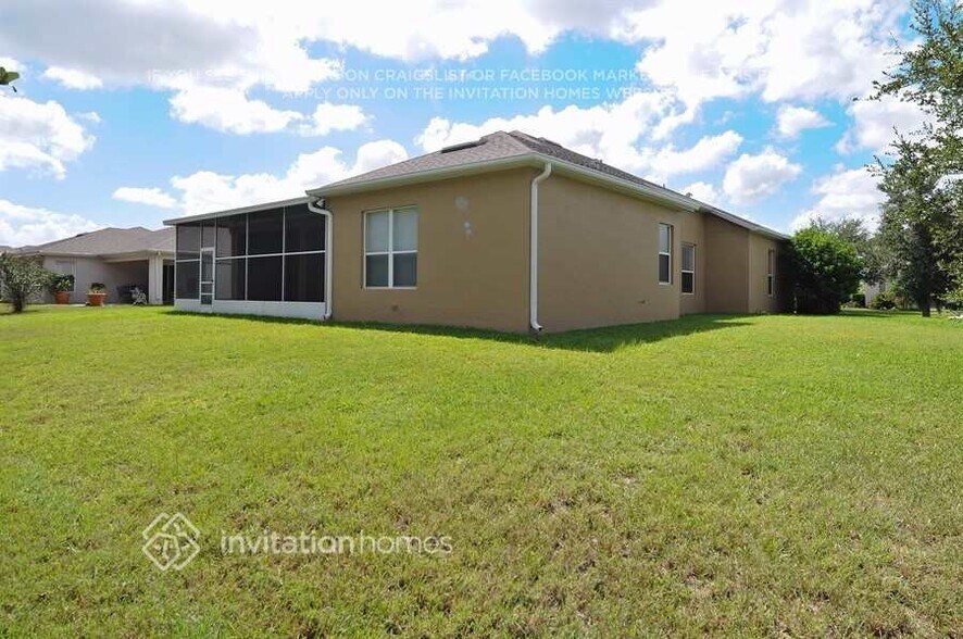 Building Photo - 6034 39th Ct E