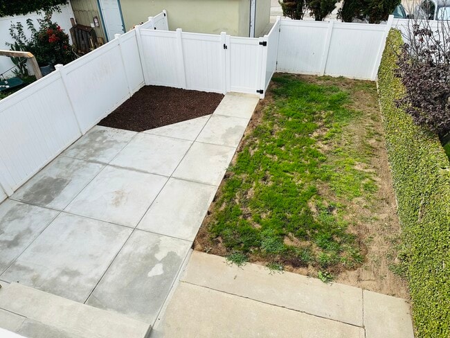 Back Yard - 7361 W Manchester Ave
