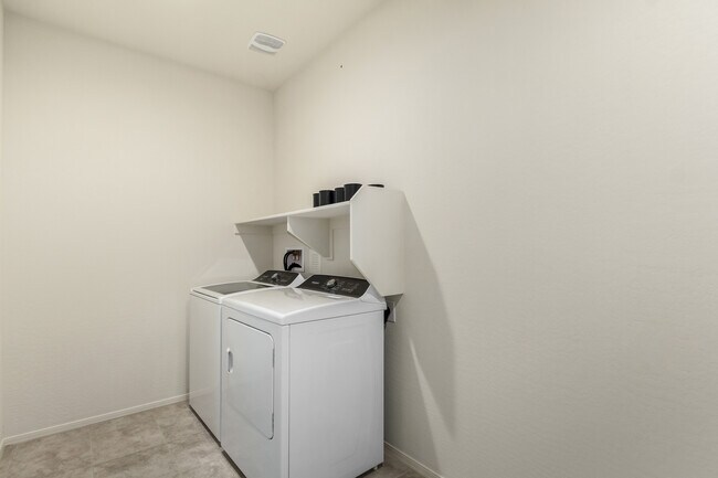 Building Photo - 24415 W Verlea Dr