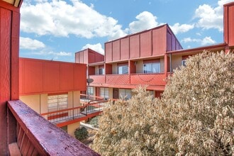 Building Photo - 3243 Nacogdoches Rd