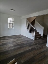 Building Photo - 210 Ormond St SW