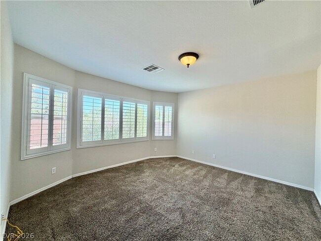 Building Photo - 7421 Ravines Ave