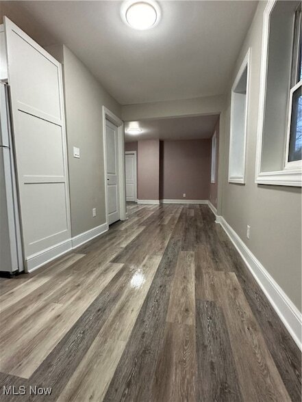 Building Photo - 1445 W 52nd St