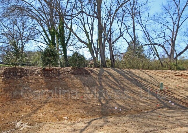 Building Photo - 17 Country Dale Dr