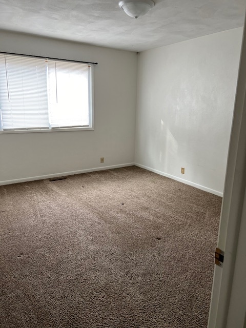 Building Photo - 610 W Main St