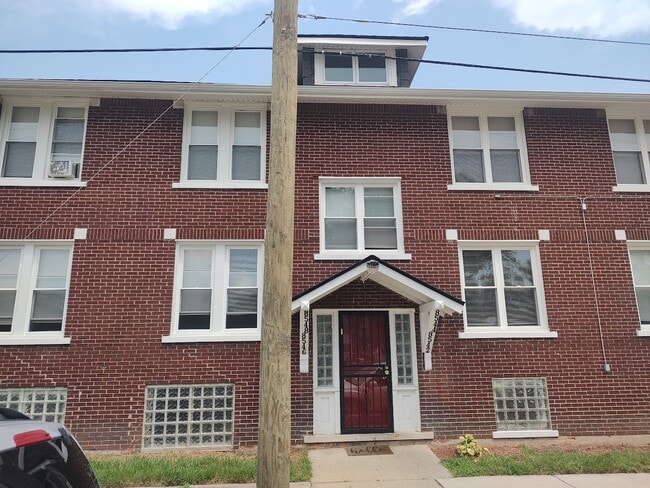 Primary Photo - 8544 Ironwood St