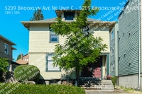 Building Photo - 5209 Brooklyn Ave NE