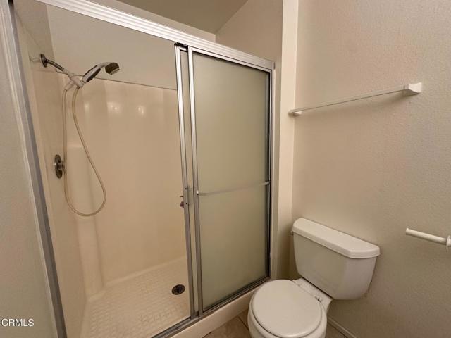 Building Photo - 436 Fairview Ave