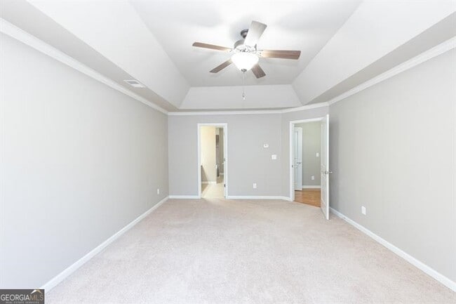 Building Photo - 117 Village Pkwy
