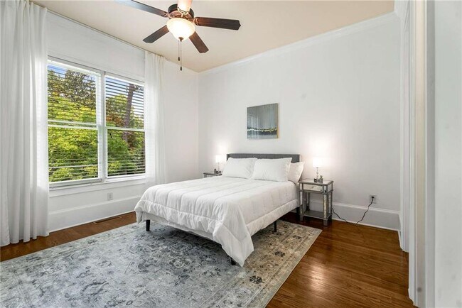 Building Photo - 6552 Long Acres Dr