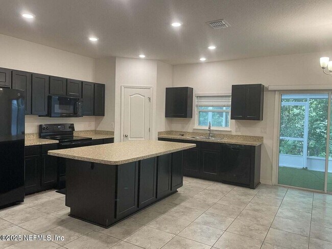 Building Photo - 10581 Maidstone Cove Dr