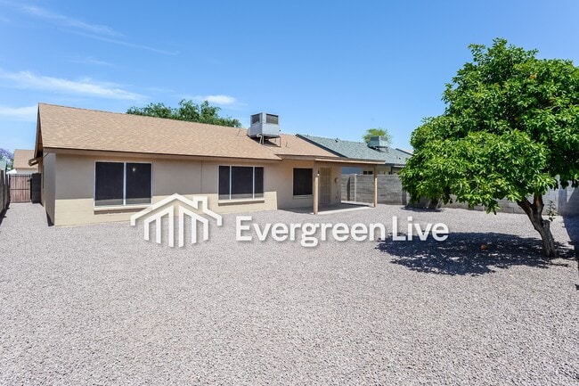 Building Photo - 10241 W Windsor Blvd