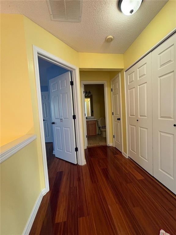 Building Photo - 1607 Heyford Cir