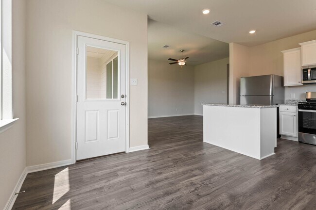 Building Photo - 10351 Red Cardinal Dr