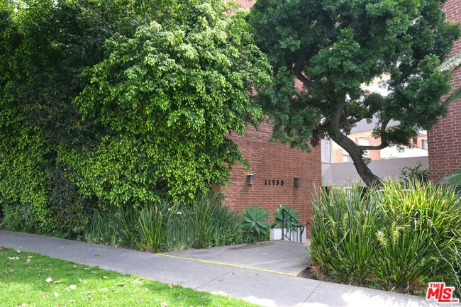 Building Photo - 11750 Sunset Blvd