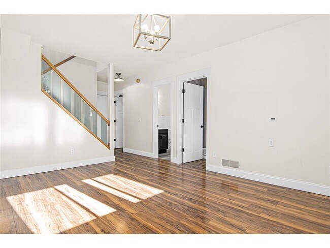 Building Photo - 7445 Borman Ave