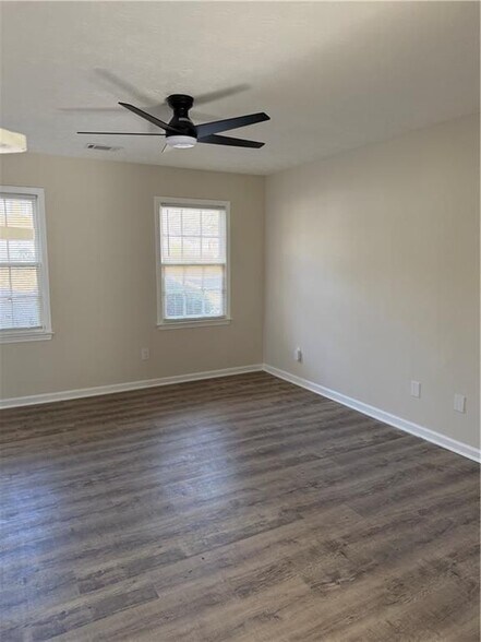 Building Photo - 5341 Ridgemere Ct