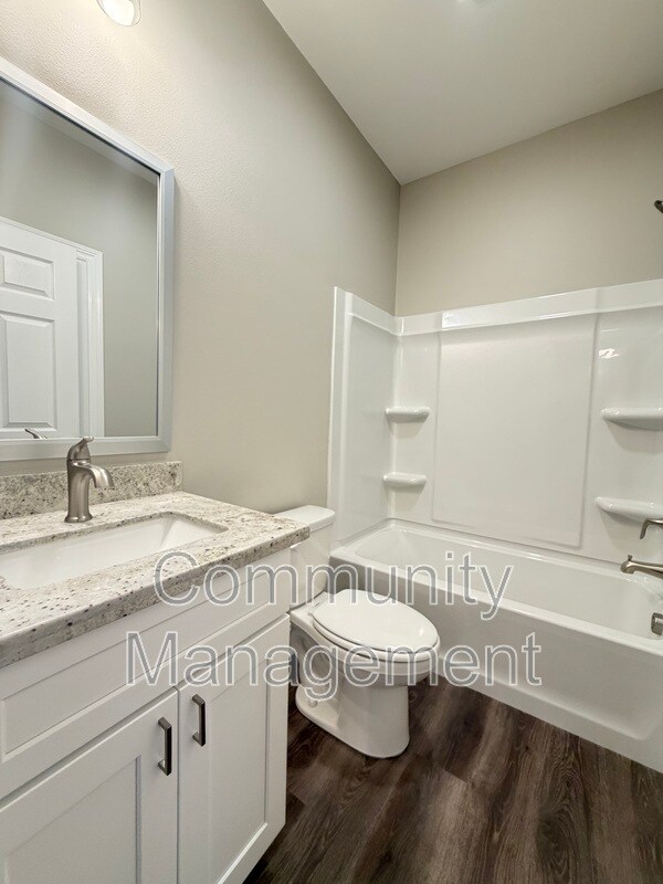 Building Photo - 13424 Lonnie Wascom Rd