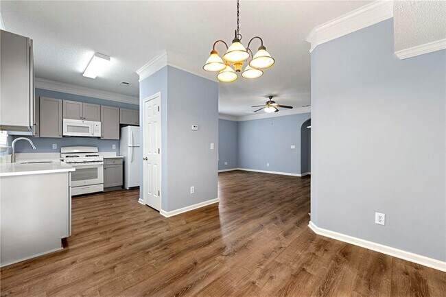 Building Photo - 5654 Lawley Rd
