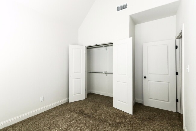 Building Photo - NO DEPOSIT / /New Cooper Meadows Subdivision/ South Lubbock CISD/ Half off first full month rent