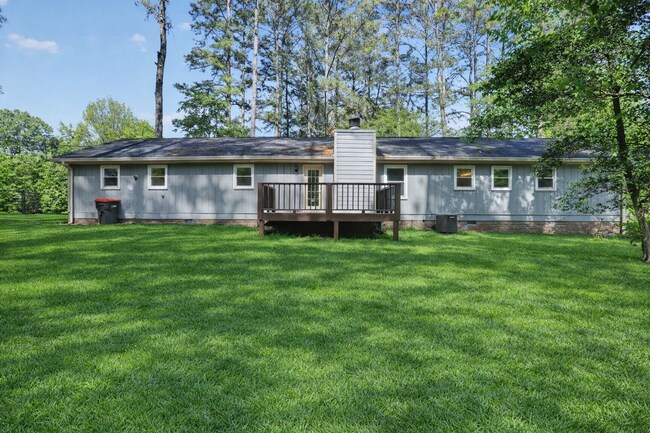 Building Photo - Modern Ranch Home - Excellent School District East Cobb