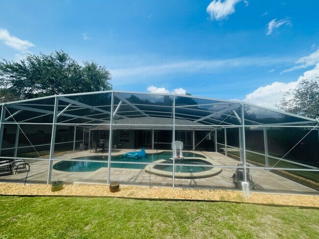 Building Photo - Pool Home BRYN MAWR-5328 Rockbourne Ct Orl...