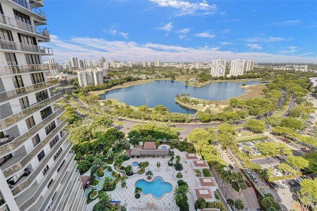 Building Photo - 20281 E Country Club Dr