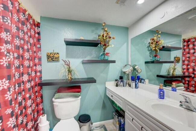 Building Photo - 8279 Severn Dr